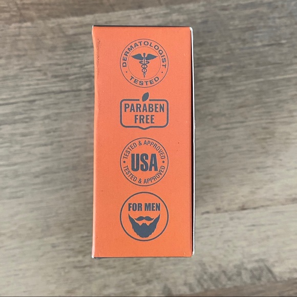 Vivo Per Lei Cedarwood Beard Balm - Picture 3 of 4